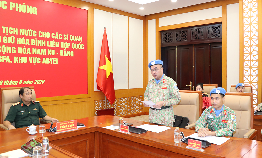 /UploadStore/admin/260810 trao quyet dinh/a3.jpg